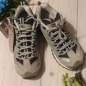 Sketchers Energy Sport Sneakers